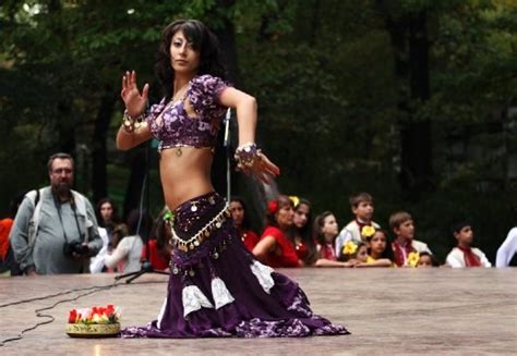 This Woman Celebrates Her Gypsy Roots By Performing A Traditional Dance
