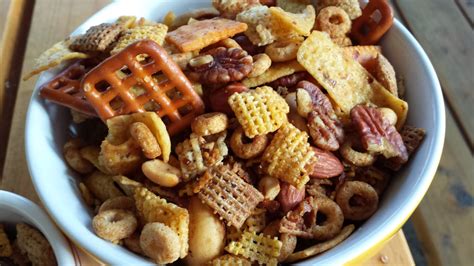 piehole midwest   addictive snack mix party mix recipe