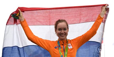 wielrenster van der breggen bezorgt nederland eerste gouden medaille nu het laatste nieuws