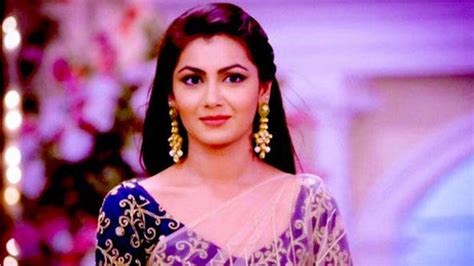 Kumkum Bhagya S Sriti Jha Opens Up About Being Asexual In Her Poem