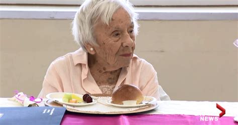 107 year old woman claims staying single is the secret to a long life