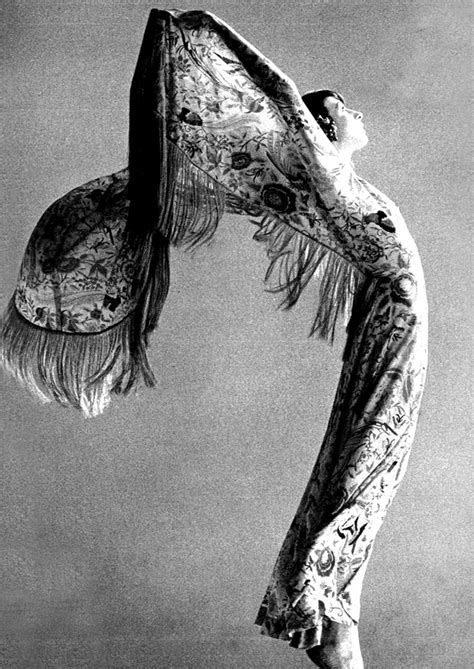 Anjelica Huston In Missoni For Vogue 1974 Missoni Missoni Fashion