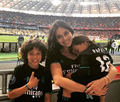 world cup 2018 marcelo vieira s wife clarice showcases