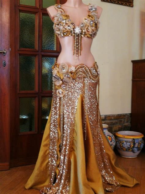 Pin De Ольга Беденко Em костюм Vestidos Traje De Dança Do Ventre