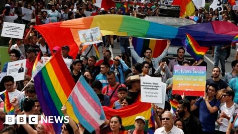 Mexicans March For Gay Marriage After Opponents Rally Bbc News