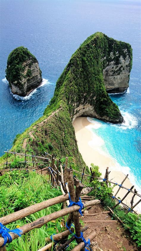 top    destinations  bali indonesia beautiful places
