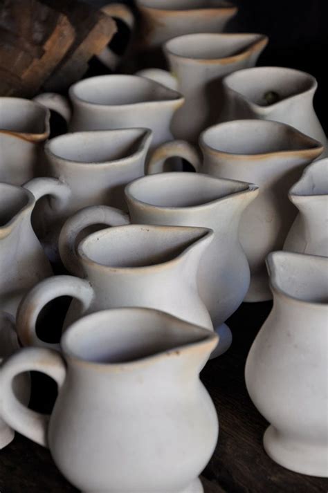 images  ceramics  pinterest serving bowls handmade ceramic  ceramic pottery