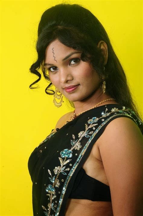 telugu actress sneha navel show stills low hip saree aunty