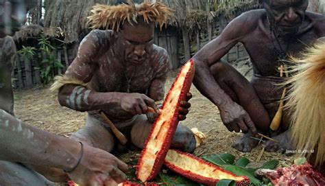 Baliem Valley Trekking And Discover Of Dani People Papua