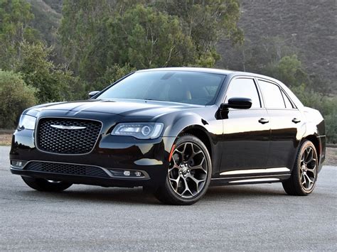 Short Report The 2016 Chrysler 300s Alloy Edition Defines Affordable