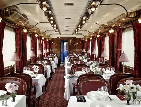 luxurious orient express train rolls  paris      kind