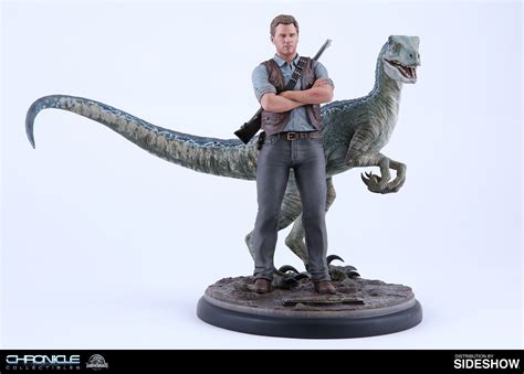 Jurassic World Owen And Blue Sideshow Collectibles