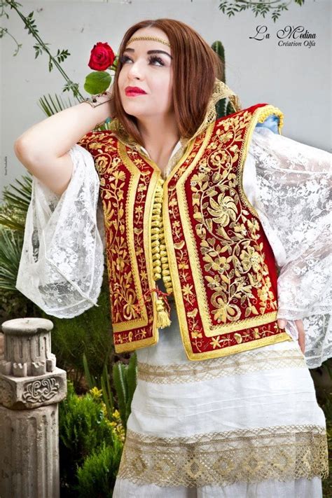 images  caftan tunisien  pinterest traditional change   caftans