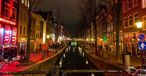 red light district guided tours to be banned in amsterdam