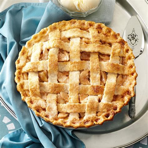 Lattice Topped Apple Pie Recipe How To Make It Taste Of Home
