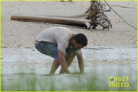 photo shia labeouf exposes himself on set 05 photo 3921142 just jared