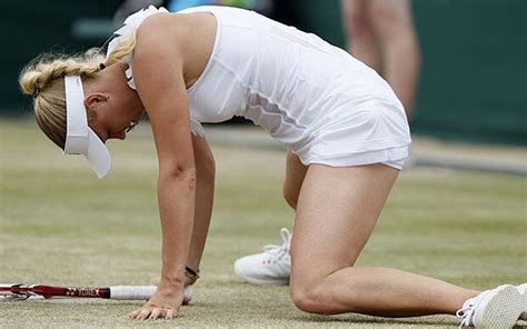 Wimbledon 2011 Caroline Wozniacki Loses To Dominika Cibulkova As
