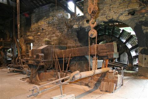 filebelly helve hammer wortley top forge geographorguk jpg wikimedia commons