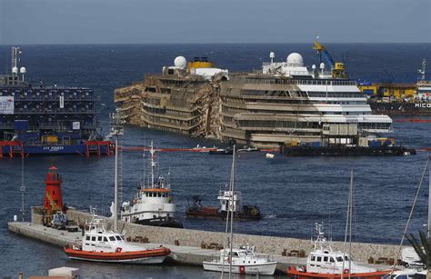 unprecedented salvation  costa concordia cruise ship  successful  smak podorozhnika