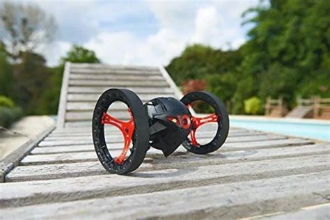 parrot minidrone jumping sumo  mini drone sobre ruedas