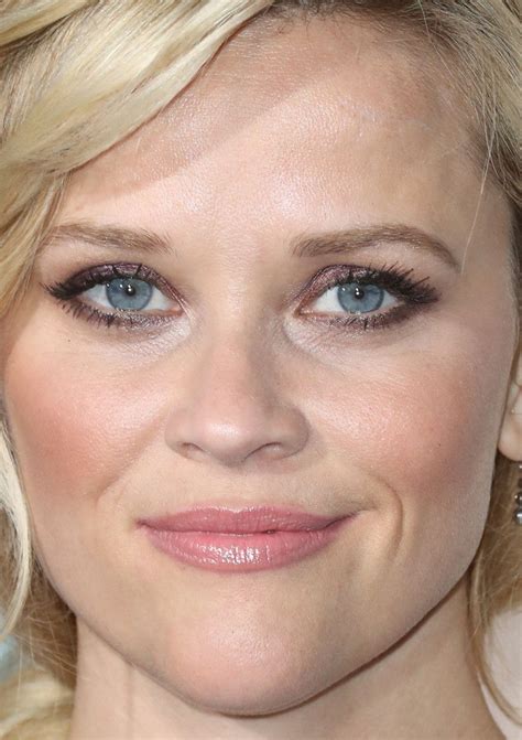 close up of reese witherspoon at the 2017 premiere of big little lies