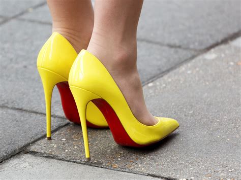 I Tried The Hack That’s Supposed To Make Wearing High Heels Pain Free