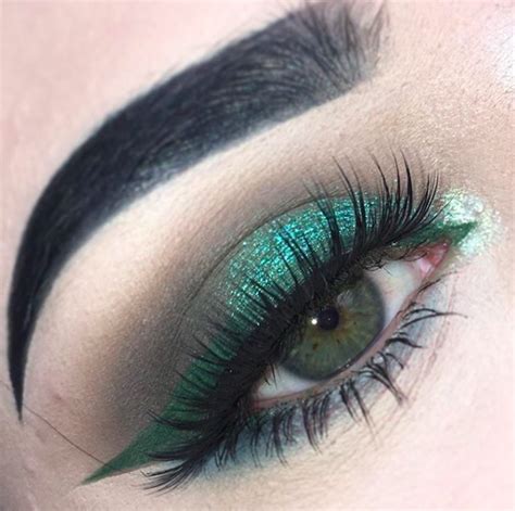 21 Gorgeous Eye Makeup Looks For Green Eyes Cat Eye Makeup Makeup