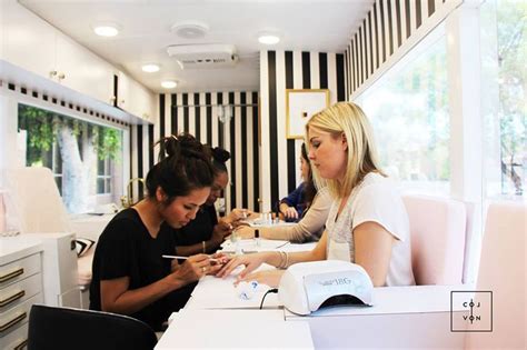 This Nail Salon Truck Will Actually Drive To Wherever You Are Mobile