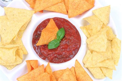nachos salsa dip picture image