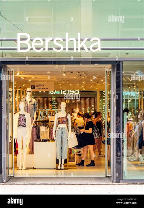 bershka shopping  res stock photography  images alamy