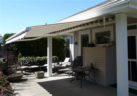 save  energy costs  summer retractable awnings