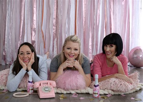 Galentines Day Pajama Party – The Pink Millennial