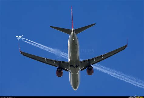 ph cde corendon dutch airlines boeing    amsterdam schiphol photo id