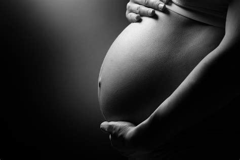 foto zwangere buik aveta hypnobirthing