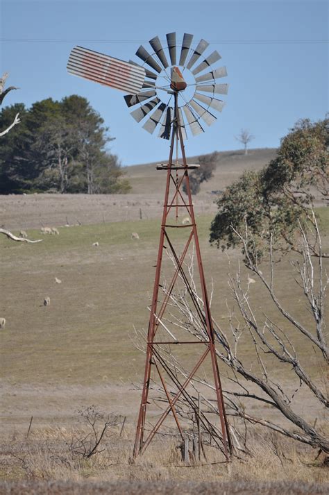 australian windmill gallery  country drive   southern cross windmills