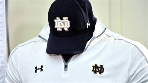 notre dame fighting irish  armour agree   valuable apparel contract  ncaa history
