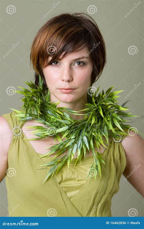 Short Hair Brunette Girl – Telegraph