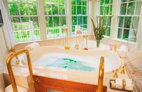 22 Best Romantic Getaways In Pa With Jacuzzi And Fireplace In Room