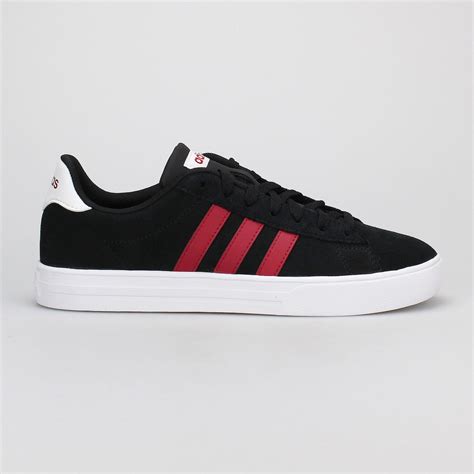 adidas daily  ee skroutzgr