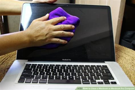clean macbook screen safely techsmartestcom