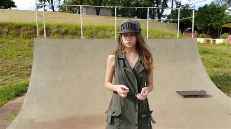 manyvids webcams video presents girl andreza in sex vibrator in public skate park mp4 hd