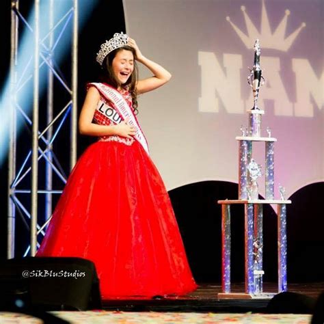 braylin woodard is crowned the 2014 2015 national american miss teen