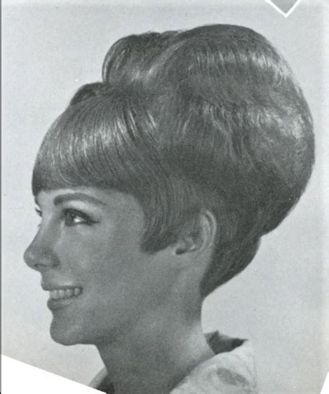 Vintage Hairstyles 1960s Hairstyles 60s And 70s Fashion Beehive Hair