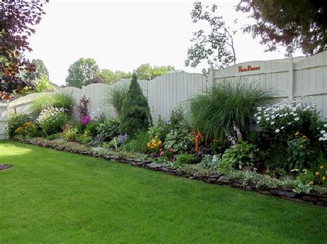 landscaping ideas  fence onesilverbox