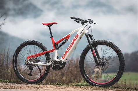 gas gas ebike  dalle moto da trial alle mountain bike elettriche pianeta mountain bike