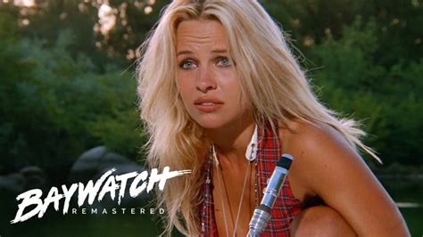 pamela anderson s first ever scene on baywatch introducing cj baywatch remastered youtube