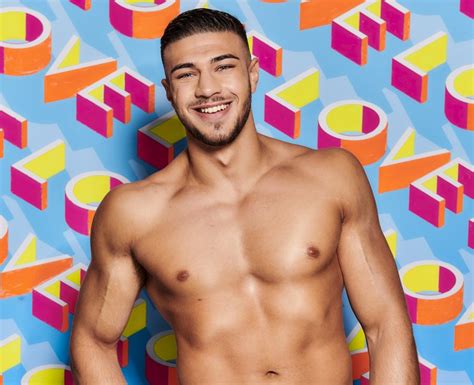 love island 2019 tommy fury age 20 manchester love