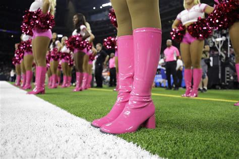 Houston Texans Cheerleaders Underpaid And Verbally Abused Lawsuit