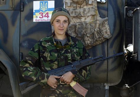 putin s war ukrainian women on the front line