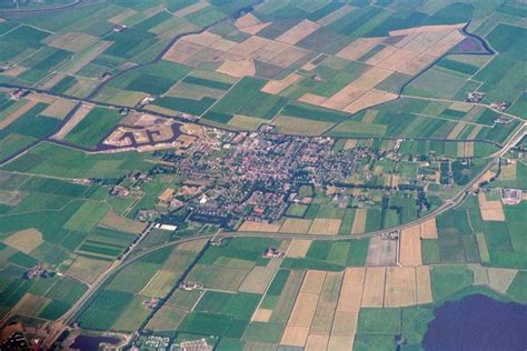 luchtfotos koudum fotos koudum nederland  beeldnl